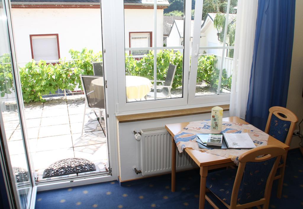 Ferienwohnung Schneemann Valwig Room photo